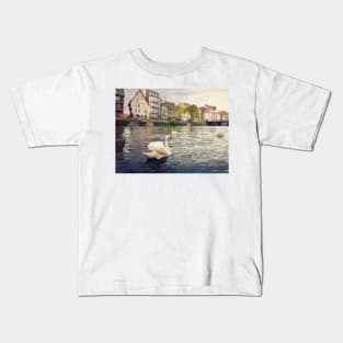 magnificent swans Kids T-Shirt